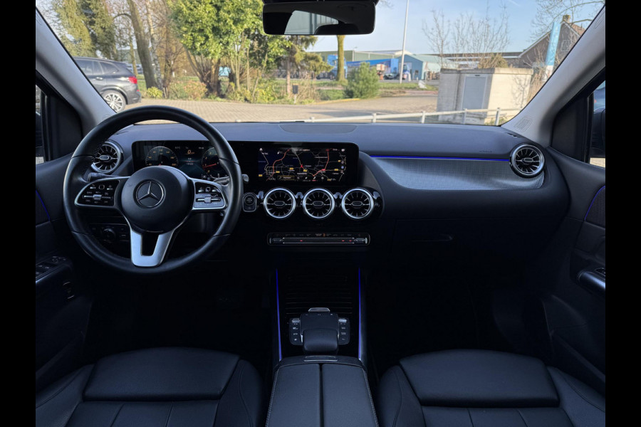Mercedes-Benz B-Klasse Aut. 180 Business Sol. Luxury Line | Panorama | Leder | Burmester | Memory | Multibeam LED |