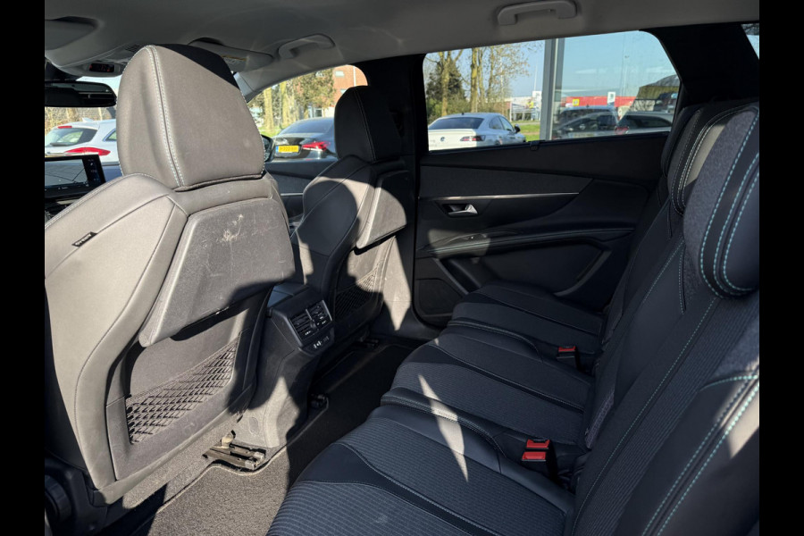 Peugeot 5008 1.2 PureTech Allure Pack Business | Navi | Trekhaak | 7 Pers