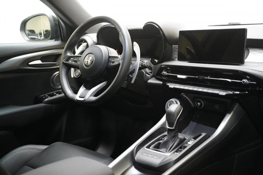 Alfa Romeo Tonale 1.3T PHEV 280pk Veloce | Leder | Memory | Rode remklauwen | 20" | Full options