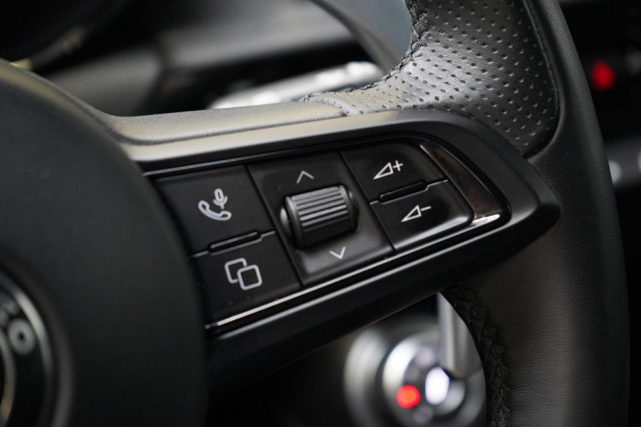 Alfa Romeo Tonale 1.3T PHEV 280pk Veloce | Leder | Memory | Rode remklauwen | 20" | Full options