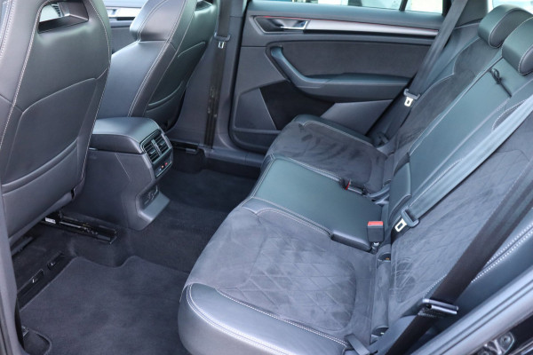 Škoda Kodiaq 1.5 TSI Sportline Business org.NL schuifdak trekhaak el.klep canton leer+verw. camera