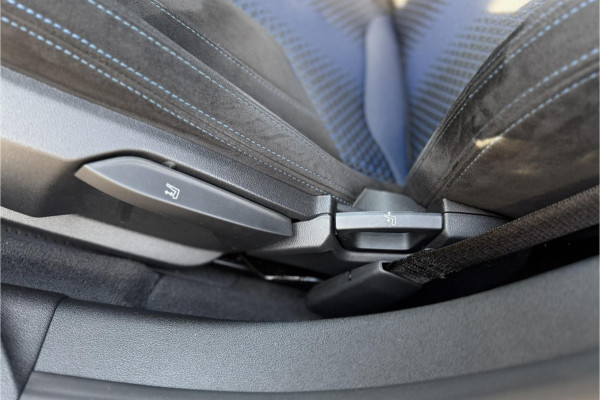 BMW 1-serie 118i M-Sport | M-Kuipstoelen | Camera | Comfort Access | Stoel + Stuurverwarming | Fabr. Garantie 07-2027