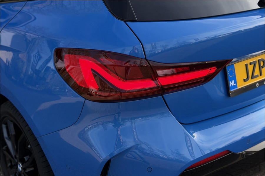 BMW 1-serie 118i M-Sport | M-Kuipstoelen | Camera | Comfort Access | Stoel + Stuurverwarming | Fabr. Garantie 07-2027
