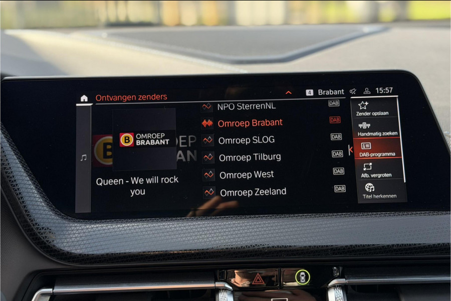 BMW 1-serie 118i M-Sport | M-Kuipstoelen | Camera | Comfort Access | Stoel + Stuurverwarming | Fabr. Garantie 07-2027