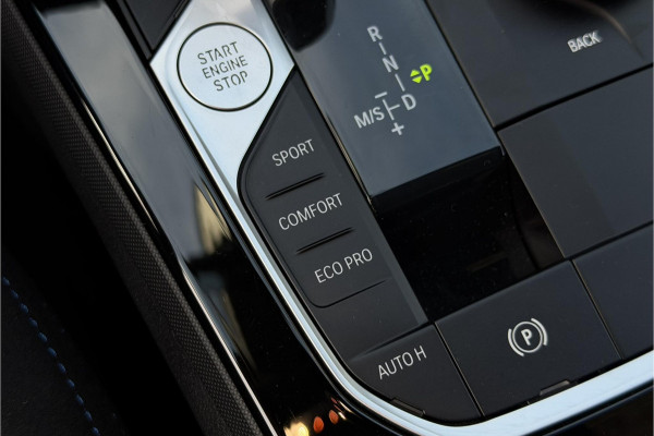 BMW 1-serie 118i M-Sport | M-Kuipstoelen | Camera | Comfort Access | Stoel + Stuurverwarming | Fabr. Garantie 07-2027