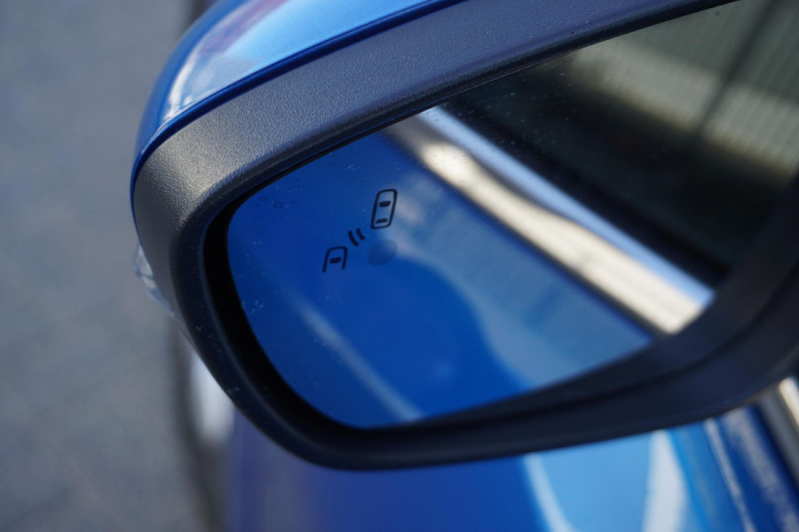 Ford Focus 1.0 EcoB.125PK Hybrid Titanium X Digi-Dash/B&O/ Camera/Parking Pack.