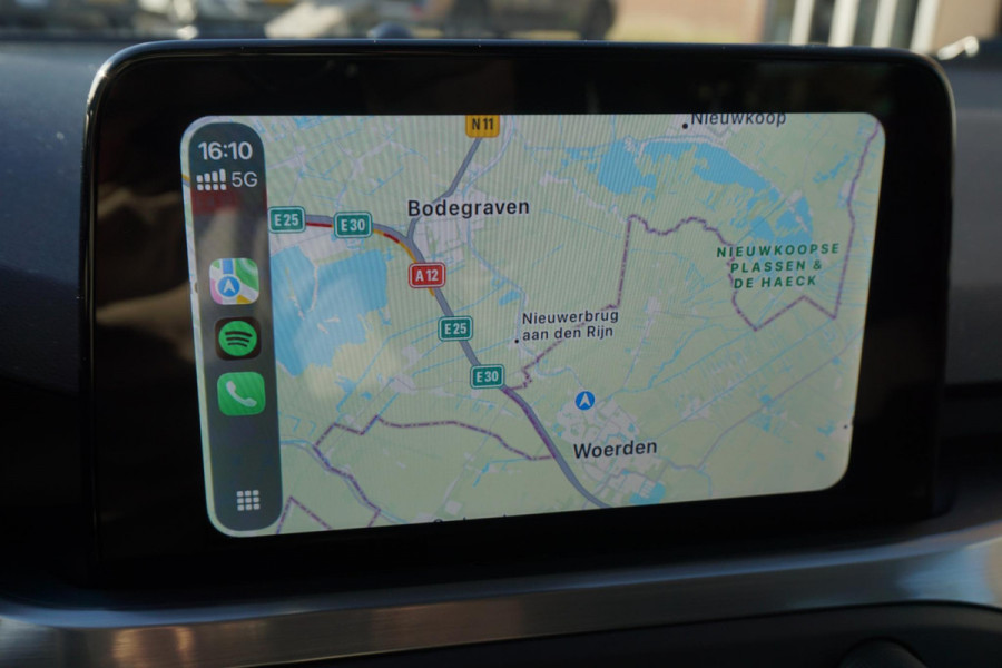 Ford Focus 1.0 EcoB.125PK Hybrid Titanium X Digi-Dash/B&O/ Camera/Parking Pack.