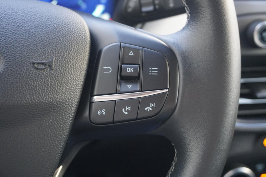 Ford Focus 1.0 EcoB.125PK Hybrid Titanium X Digi-Dash/B&O/ Camera/Parking Pack.