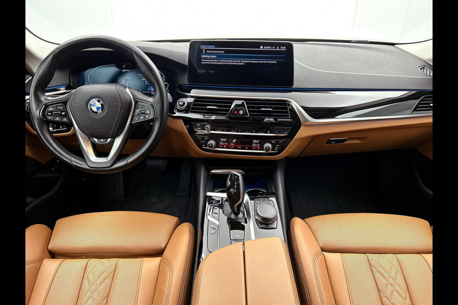 BMW 5 Serie 530e Business Edition Plus CAMERA | NAVI & CARPLAY | AD-CRUISE | TREKHAAK