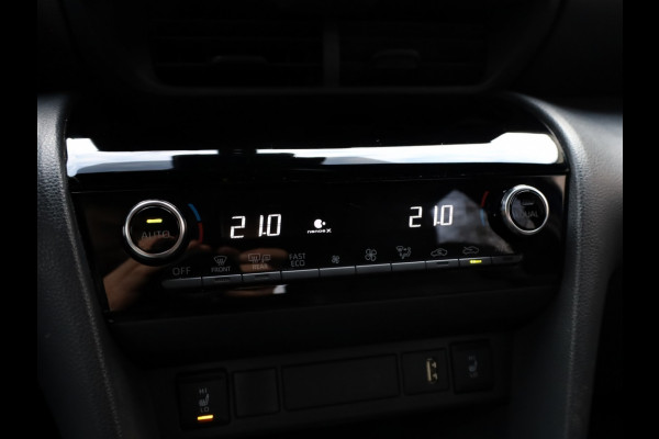 Toyota Yaris Cross 1.5 Hybrid Adventure | JBL | El Achterklep | Stoelverwarming