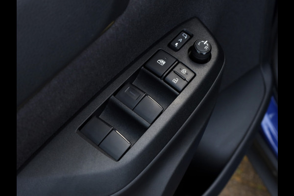 Toyota Yaris Cross 1.5 Hybrid Adventure | JBL | El Achterklep | Stoelverwarming