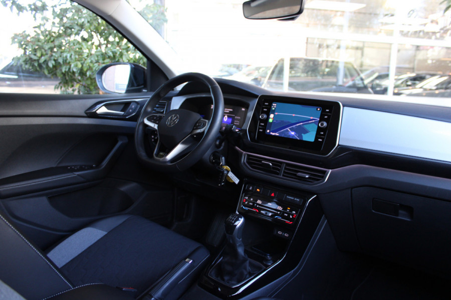Volkswagen T-Cross TSI 115PK LIFE EDITION CARPLAY/PDC/IQ-DRIVE fabrieksgarantie
