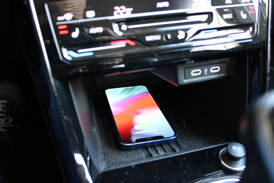 Volkswagen T-Cross TSI 115PK LIFE EDITION CARPLAY/PDC/IQ-DRIVE fabrieksgarantie