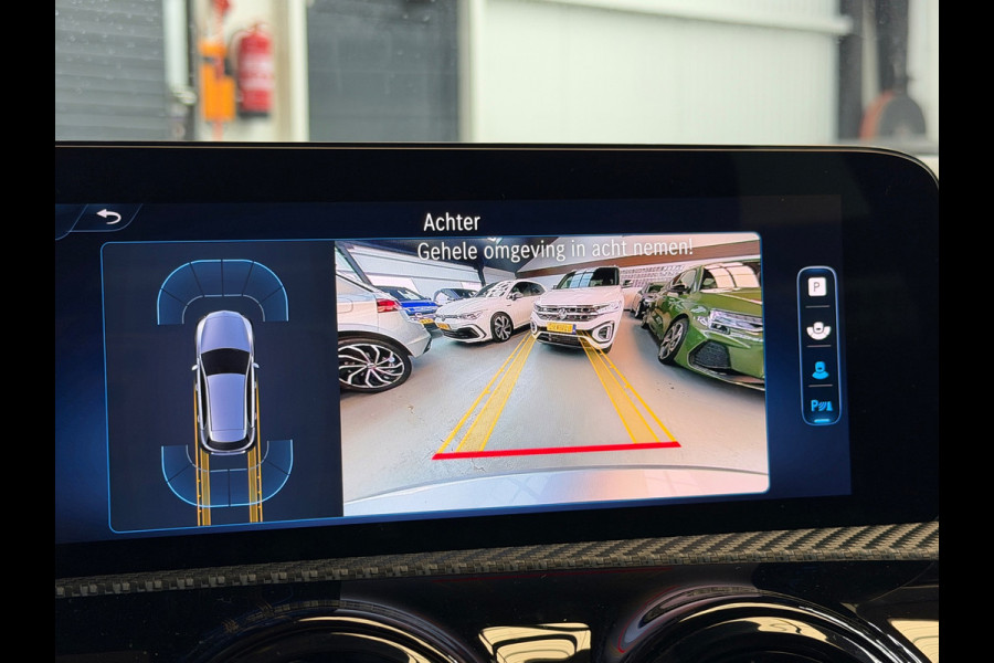 Mercedes-Benz A-Klasse 200 Luxury Line Facelift CarPlay Camera