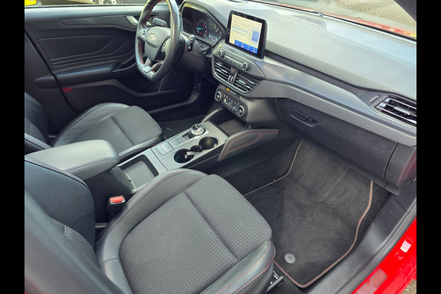 Ford Focus 1.5 EcoBoost ST Line Business Schuifdak - HUD - B&O - Half Leer + elektrisch - Adaptive cruise - LED - Lane centering