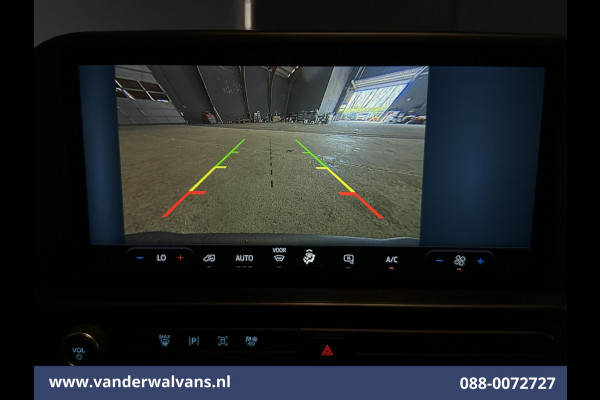 Ford Transit Custom 2.0 TDCI 136pk L2H1 Euro6 Airco | Camera | LED | Apple Carplay | Cruisecontrol Android Auto, Verwarmde voorruit, Parkeersensoren, Bijrijdersbank, 2800kg trekvermogen