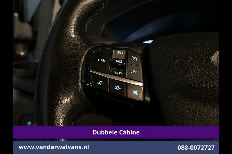 Ford Transit Custom 2.0 TDCI 131pk Automaat L2H1 Dubbele Cabine Euro6 Airco | 2x zijdeur | 5-Zits | Camera | Apple Carplay | LED Android Auto, Cruisecontrol, Trekhaak, Parkeersensoren, LM velgen, Leder, Stoelverwarming, Verwarmde voorruit, Sidebars, Dakdragers, Elektrisch verstelbare bestuurdersstoel