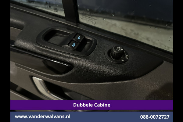 Ford Transit Custom 2.0 TDCI 131pk Automaat L2H1 Dubbele Cabine Euro6 Airco | 2x zijdeur | 5-Zits | Camera | Apple Carplay | LED Android Auto, Cruisecontrol, Trekhaak, Parkeersensoren, LM velgen, Leder, Stoelverwarming, Verwarmde voorruit, Sidebars, Dakdragers, Elektrisch verstelbare bestuurdersstoel