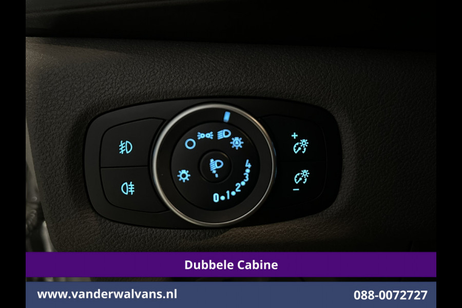 Ford Transit Custom 2.0 TDCI 131pk Automaat L2H1 Dubbele Cabine Euro6 Airco | 2x zijdeur | 5-Zits | Camera | Apple Carplay | LED Android Auto, Cruisecontrol, Trekhaak, Parkeersensoren, LM velgen, Leder, Stoelverwarming, Verwarmde voorruit, Sidebars, Dakdragers, Elektrisch verstelbare bestuurdersstoel