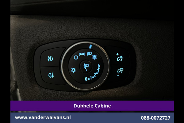 Ford Transit Custom 2.0 TDCI 131pk Automaat L2H1 Dubbele Cabine Euro6 Airco | 2x zijdeur | 5-Zits | Camera | Apple Carplay | LED Android Auto, Cruisecontrol, Trekhaak, Parkeersensoren, LM velgen, Leder, Stoelverwarming, Verwarmde voorruit, Sidebars, Dakdragers, Elektrisch verstelbare bestuurdersstoel