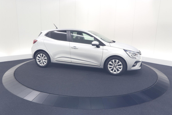 Renault Clio TCe 100 Limited | Stoelverwarming | Apple Carplay | Parkeersensoren