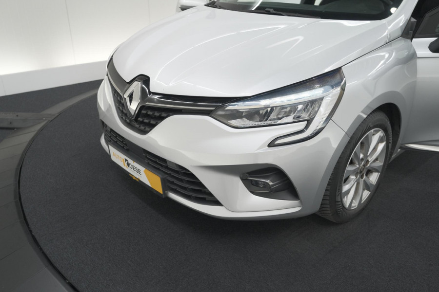 Renault Clio TCe 100 Limited | Stoelverwarming | Apple Carplay | Parkeersensoren