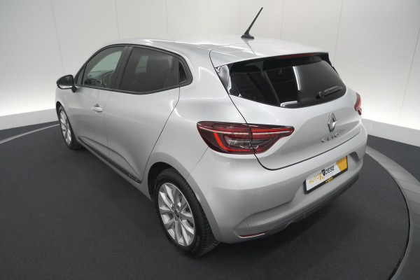 Renault Clio TCe 100 Limited | Stoelverwarming | Apple Carplay | Parkeersensoren