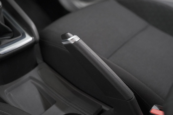 Renault Clio TCe 100 Limited | Stoelverwarming | Apple Carplay | Parkeersensoren