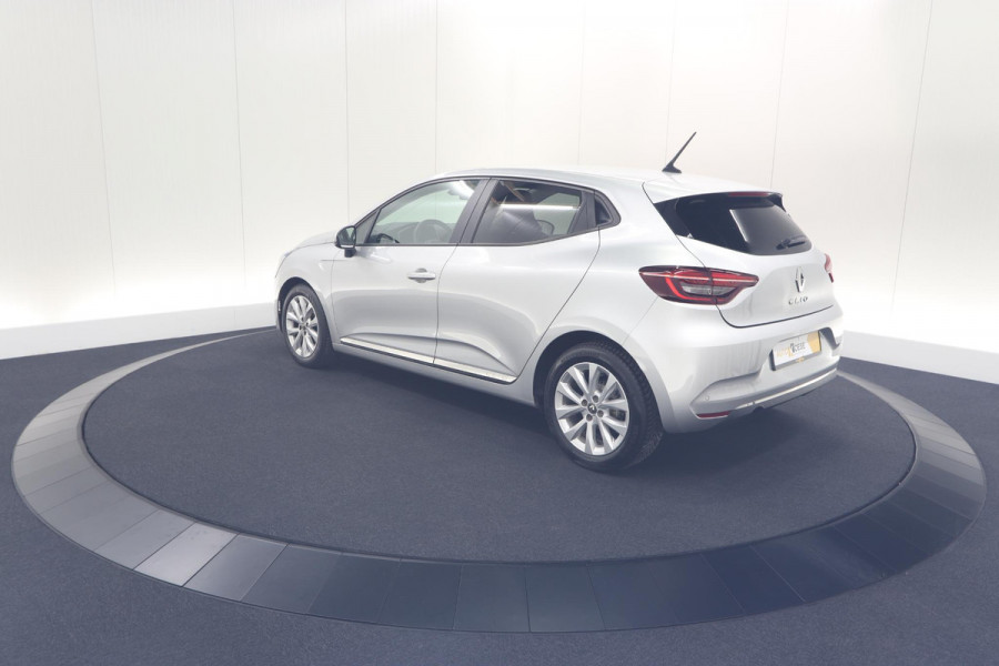 Renault Clio TCe 100 Limited | Stoelverwarming | Apple Carplay | Parkeersensoren
