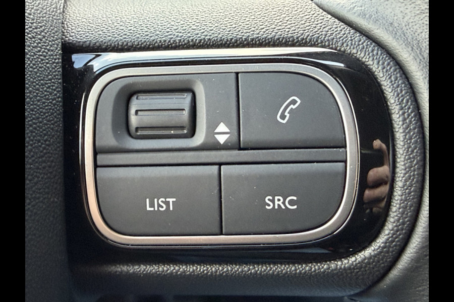 Citroën C3 Aircross 110pk Shine (Camera - Parkeersensoren V+A - 17"incl 4S - Automatische Airco - Navigatie - Apple Carplay)