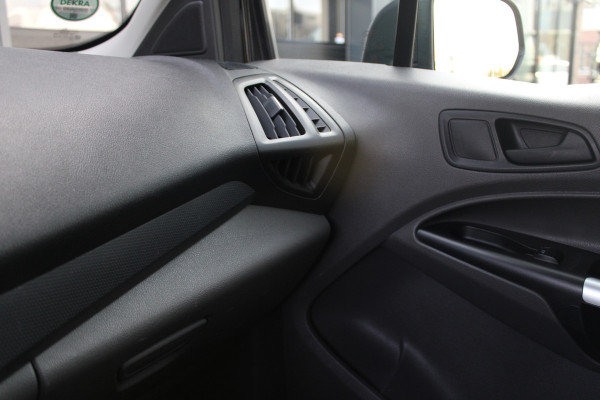 Ford Transit Connect 1.5 EcoBlue L2 Limited 120pk - Automaat - Trekhaak - Stoelverwarming - Navi - Bluetooth - Camera - Rijklaar
