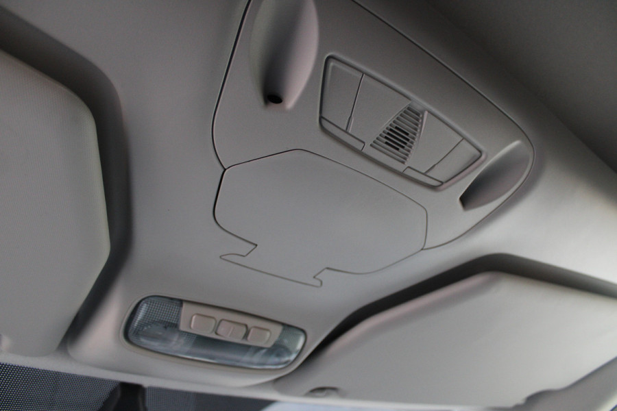 Ford Transit Connect 1.5 EcoBlue L2 Limited 120pk - Automaat - Trekhaak - Stoelverwarming - Navi - Bluetooth - Camera - Rijklaar