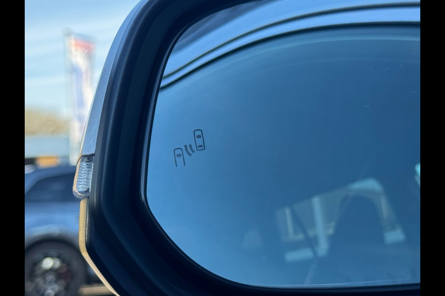 Toyota Corolla Cross Hybrid 140 Style Comfort VERWARMDE STOELEN EN STUURWIEL, CAMERA , CARPLAY, CLIMATE CONTROL / ELEKT KLEP