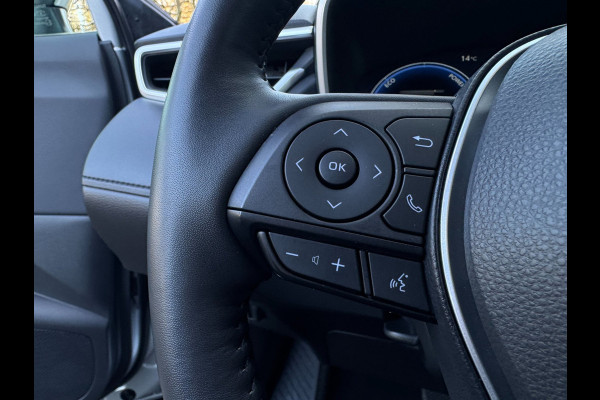 Toyota Corolla Cross Hybrid 140 Style Comfort VERWARMDE STOELEN EN STUURWIEL, CAMERA , CARPLAY, CLIMATE CONTROL / ELEKT KLEP