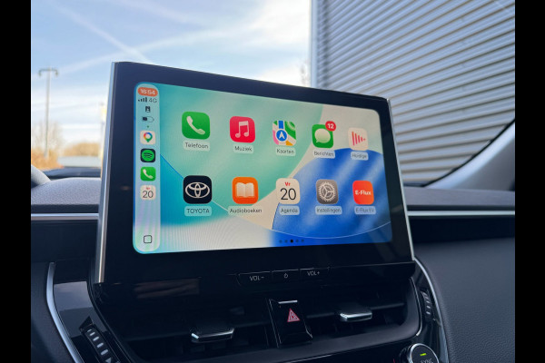 Toyota Corolla Cross Hybrid 140 Style Comfort VERWARMDE STOELEN EN STUURWIEL, CAMERA , CARPLAY, CLIMATE CONTROL / ELEKT KLEP