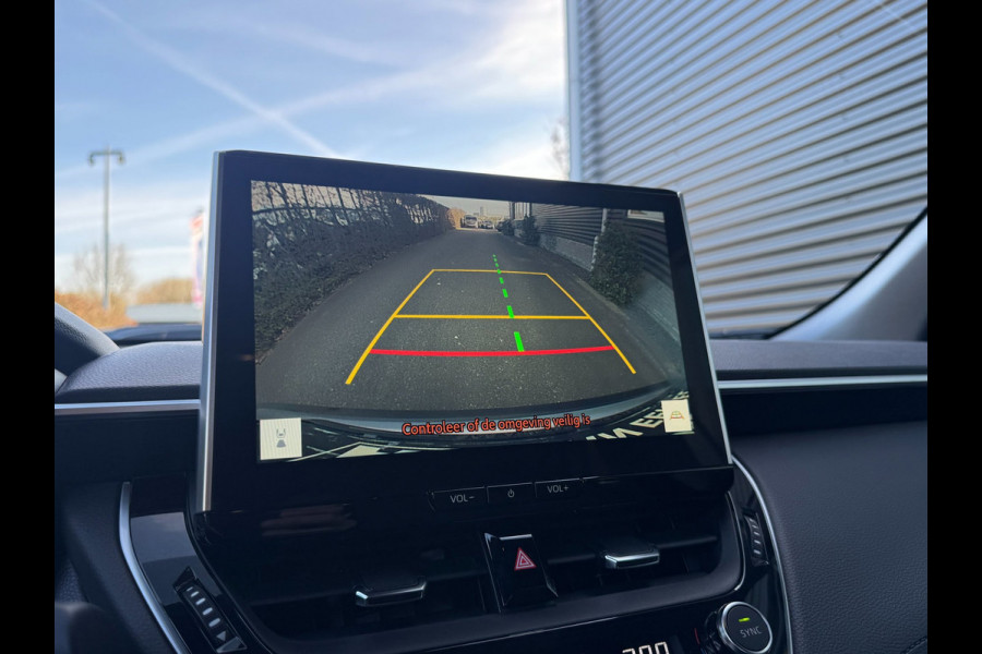 Toyota Corolla Cross Hybrid 140 Style Comfort VERWARMDE STOELEN EN STUURWIEL, CAMERA , CARPLAY, CLIMATE CONTROL / ELEKT KLEP