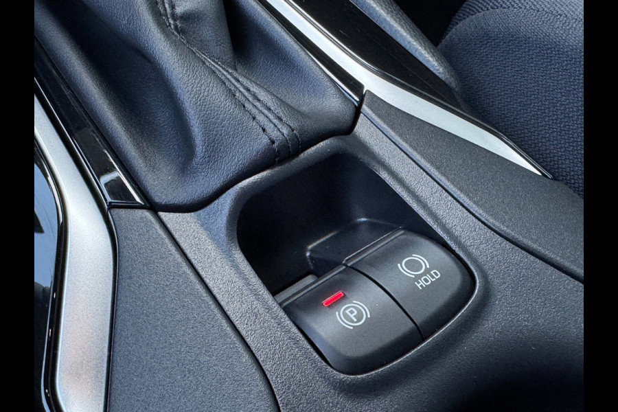 Toyota Corolla Cross Hybrid 140 Style Comfort VERWARMDE STOELEN EN STUURWIEL, CAMERA , CARPLAY, CLIMATE CONTROL / ELEKT KLEP