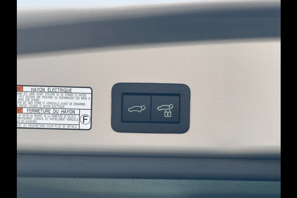 Toyota Corolla Cross Hybrid 140 Style Comfort VERWARMDE STOELEN EN STUURWIEL, CAMERA , CARPLAY, CLIMATE CONTROL / ELEKT KLEP