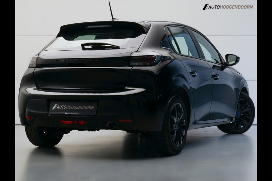 Peugeot 208 1.2 PureTech Active Black Edition (APPLE CARPLAY,PARKEERSENSOREN,LED VERLICHTING,SPORTSTOELEN,NAVIGATIE,TOPCONDITIE)