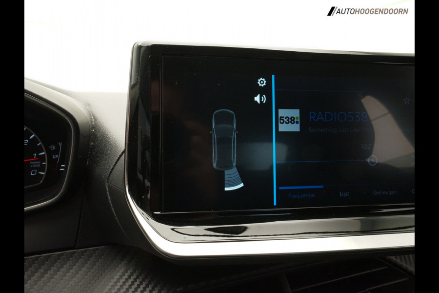 Peugeot 208 1.2 PureTech Active Black Edition (APPLE CARPLAY,PARKEERSENSOREN,LED VERLICHTING,SPORTSTOELEN,NAVIGATIE,TOPCONDITIE)