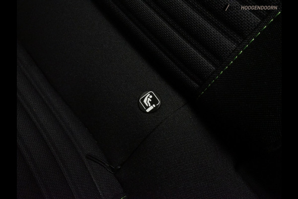 Peugeot 208 1.2 PureTech Active Black Edition (APPLE CARPLAY,PARKEERSENSOREN,LED VERLICHTING,SPORTSTOELEN,NAVIGATIE,TOPCONDITIE)