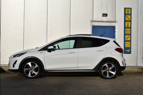 Ford Fiesta 1.1 ACTIVE PANODAK! TREKHAAK! WINTERPACK! NAVI!