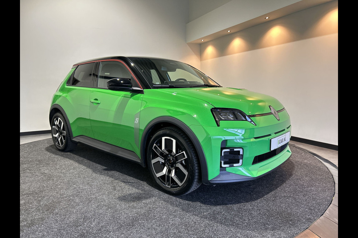 Renault 5 comfort range techno 52 kWh Auto van het jaar | uit voorraad leverbaar | 400 km actieradius