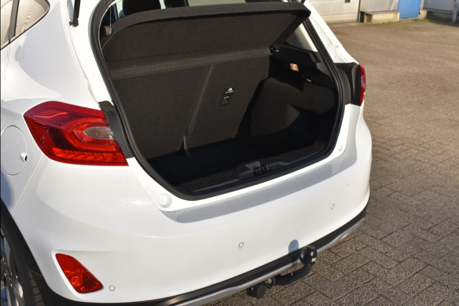 Ford Fiesta 1.1 ACTIVE PANODAK! TREKHAAK! WINTERPACK! NAVI!