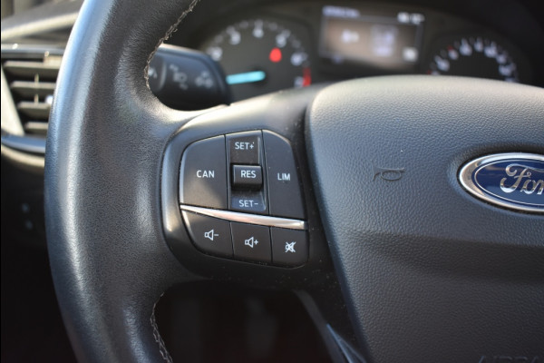 Ford Fiesta 1.1 ACTIVE PANODAK! TREKHAAK! WINTERPACK! NAVI!