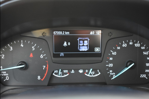 Ford Fiesta 1.1 ACTIVE PANODAK! TREKHAAK! WINTERPACK! NAVI!