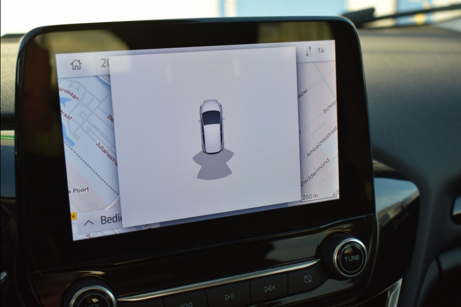 Ford Fiesta 1.1 ACTIVE PANODAK! TREKHAAK! WINTERPACK! NAVI!