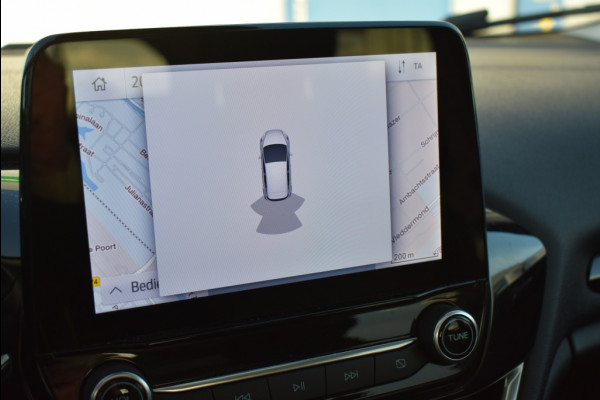 Ford Fiesta 1.1 ACTIVE PANODAK! TREKHAAK! WINTERPACK! NAVI!