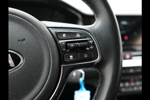 Kia Niro 1.6 GDi DynamicLine PHEV 141pk Dealer O.H. | Adaptive Cruise | Camera | Sportstoelen & Stuur Verwarmd | Apple Carplay | Lane Assist | Navigatie | DAB | Plug In Hybrid