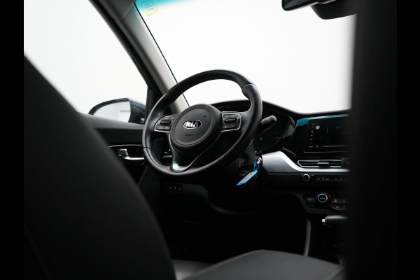 Kia Niro 1.6 GDi DynamicLine PHEV 141pk Dealer O.H. | Adaptive Cruise | Camera | Sportstoelen & Stuur Verwarmd | Apple Carplay | Lane Assist | Navigatie | DAB | Plug In Hybrid